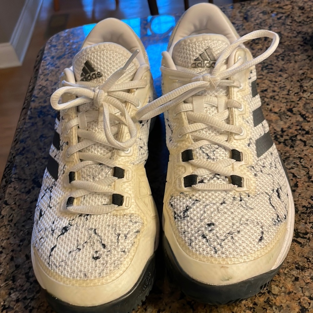 Mens Adidas Tennis shoes